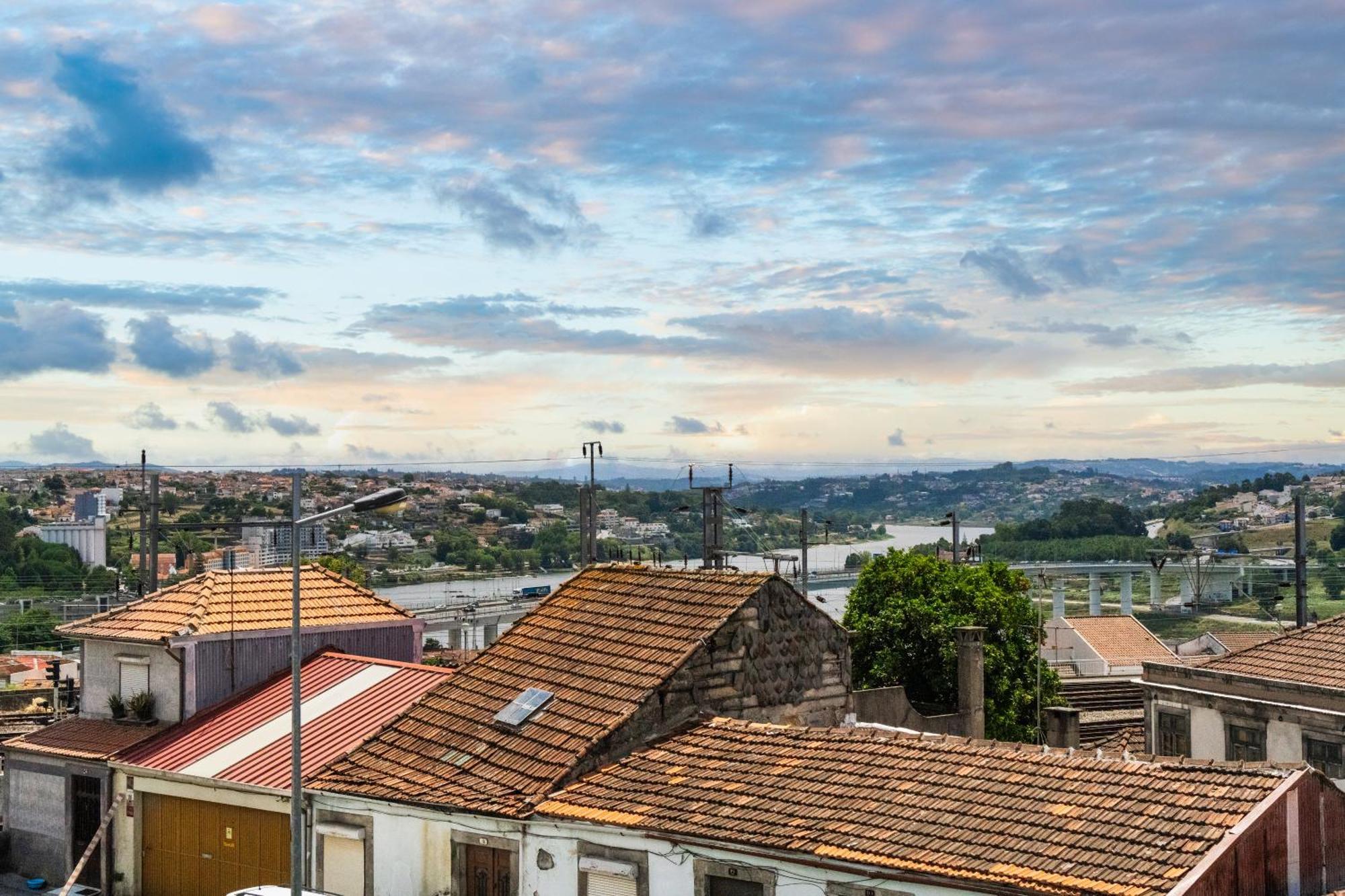 Porto Insight Apartments Campanha מראה חיצוני תמונה