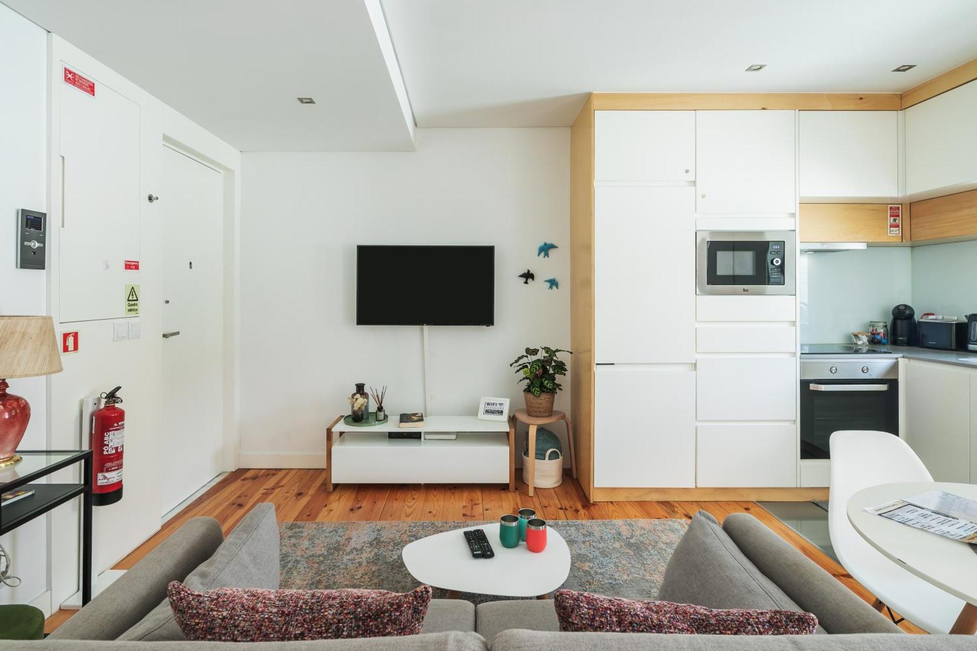 Porto Insight Apartments Campanha מראה חיצוני תמונה
