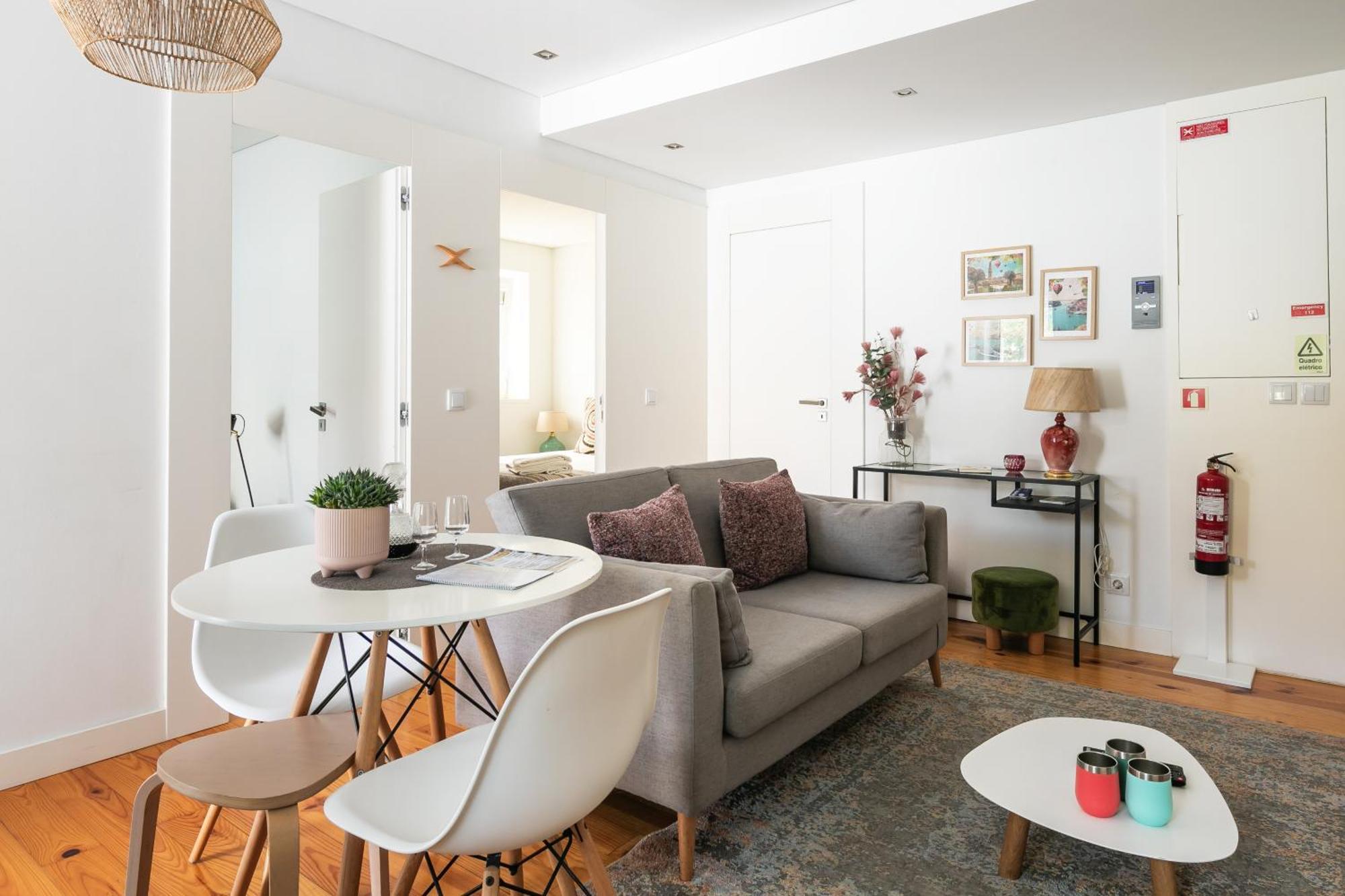 Porto Insight Apartments Campanha מראה חיצוני תמונה